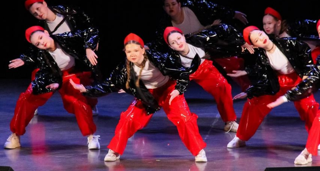 Новочебоксарские танцовщицы получили гран-при международного фестиваля