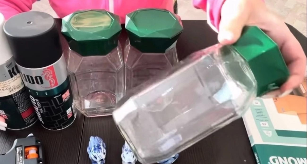 Банки из-под кофе больше не выбрасываю: здорово выручают в хозяйстве 