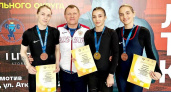 Спортсменки их Новочебоксарска забирают медали на чемпионате ПФО по тяжелой атлетике