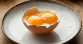 Можно ли употреблять яйца с двумя желтками - узнайте раз и навсегда