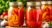Свекровь показала рецепт перца с чесноком — теперь закрываю по 20 банок и всё равно не хватает до весны