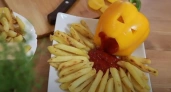 Домашний картофель фри с монстром из перчика на Хеллоуин: дети в восторге