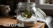 Зачем класть лавровый лист в сахар: старый советский лайфхак, который до сих пор спасает запасы