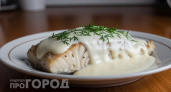 Скупаю килограммы этой копеечной рыбы и запекаю в сливочном соусе каждые выходные – не уступает семге