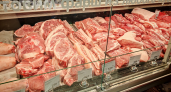 Пенсионеры уже закупаются мясом впрок: эксперт предсказал резкое падение цен 