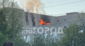 В Новочебоксарске на верхнем этаже девятиэтажки произошел пожар
