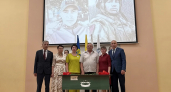 В новочебоксарской школе открыли парту в честь погибшего участника СВО