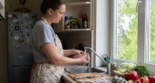 Нужно ли мыть мясо перед готовкой: ученые поставили точку в вопросе - только так сохраняется польза 