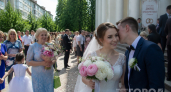 Сколько денег дарить на свадьбу, чтобы не опозориться: 3 главных правила свадебного этикета