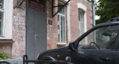 Менеджер Lada: люди смотрят на новый Largus, смеются и уходят за Haval М6