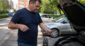 Эти 5 роковых привычек при проверке масла убивают двигатель: большинство водителей даже не подозревают