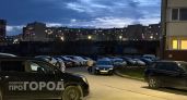Новочебоксарец разбил чужую машину музыкальной колонкой 