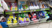 Скупаю мусорные пакеты в Fix Price, но не для кухни — тащу их пачками на дачу: соседи сначала смеялись, а зря