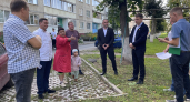 Новочебоксарские депутаты проверили, как продвигается дело с благоустройством спортплощадок
