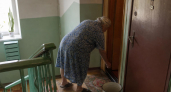 Зачем в СССР красили нижнюю часть стен в подъездах и больницах: гениальный расчёт под маской простоты