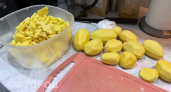 Картофель по-деревенски без духовки: 15 минут на сковороде — вкус, как в детстве у бабушки