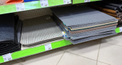 Купила 10 ковриков из Fix Price для прихожей, но ни один до дома не донесла: использую в огороде на ура 