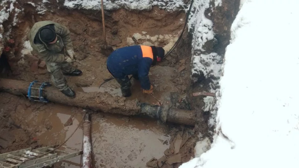 Около 150 домов Новочебоксарска остались без воды на время ночного ремонта водовода