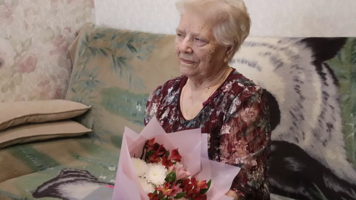 Новочебоксарка отмечает столетний юбилей 