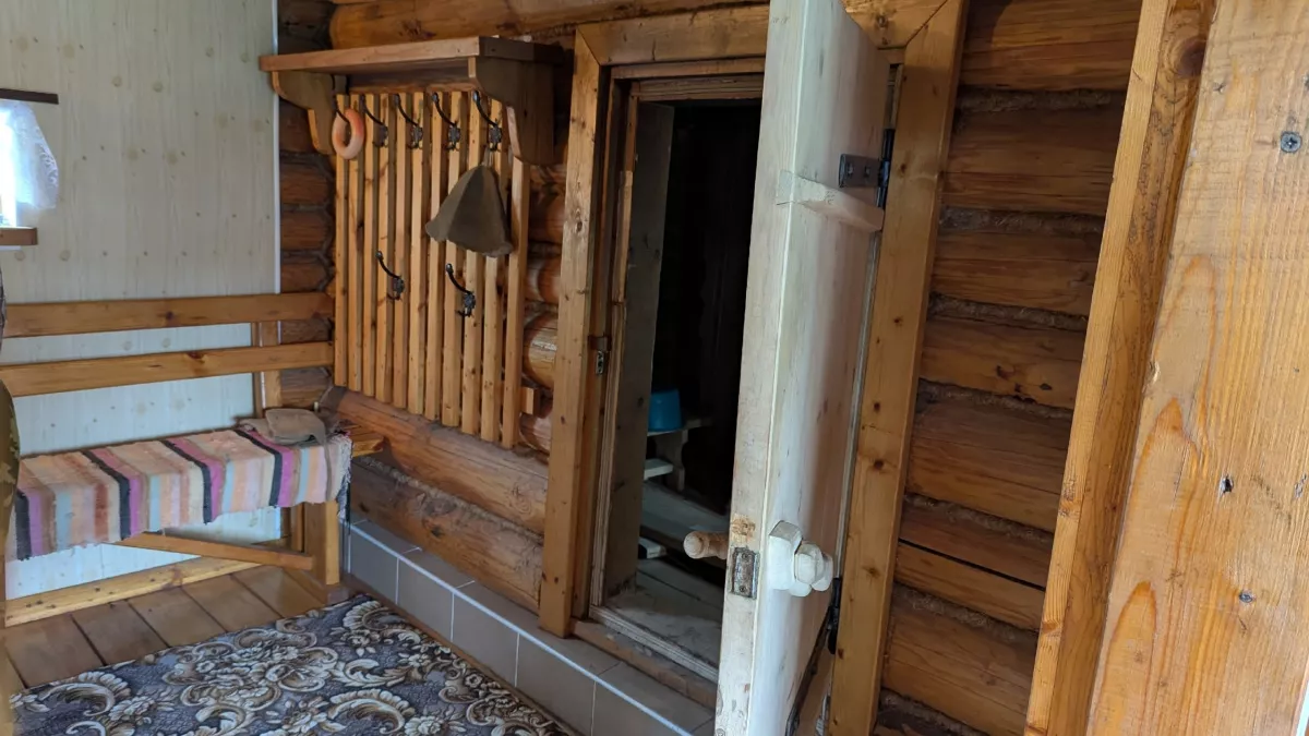 Баня за пару лет превратилась в труху: какие ошибки губят постройку ещё на этапе строительства