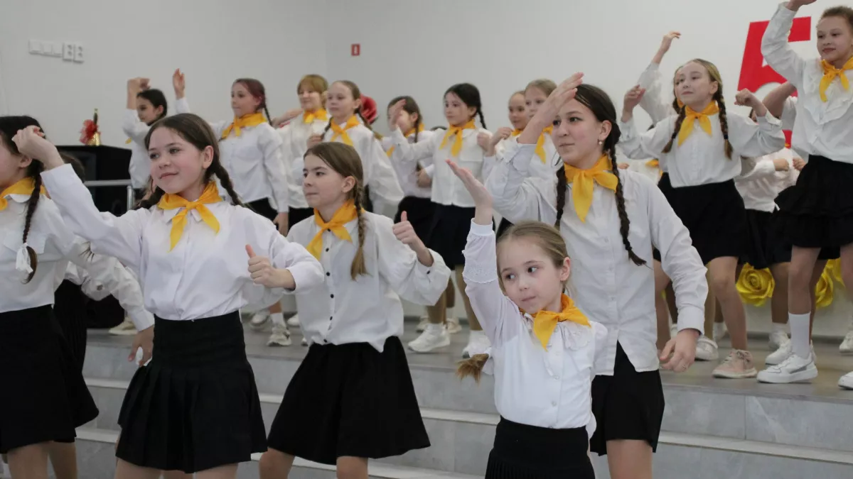 Новочебоксарская школа отмечает полувековой юбилей