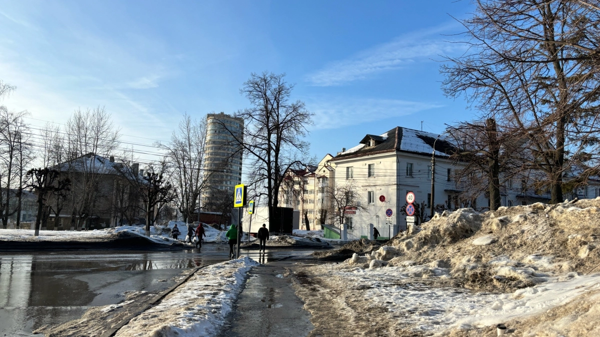 От −2 °C до +17 °C: как изменится погода в Центральной России в апреле — подробный прогноз на месяц