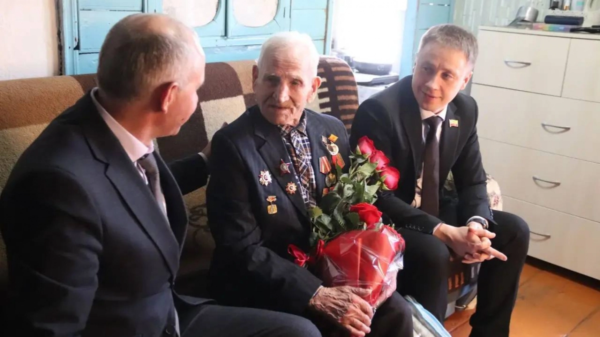 Участник боев на Украинском фронте из Новочебоксарска отметил 102-летие