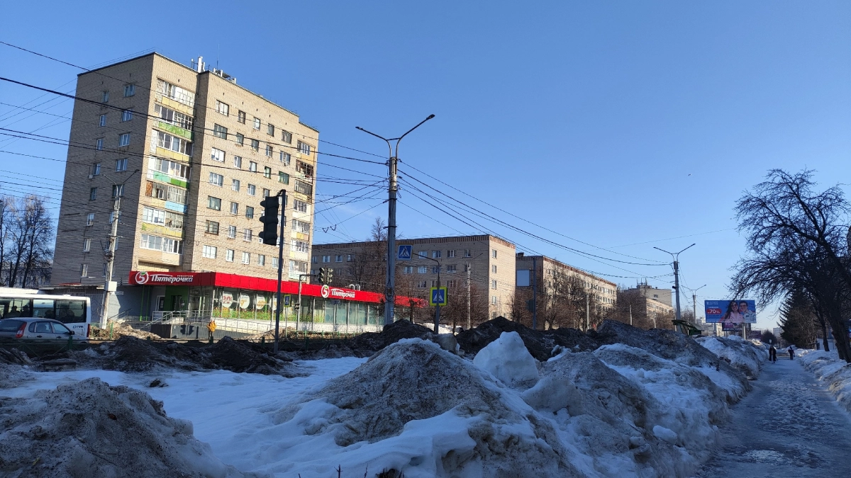 Апрель в Центральной России: ждать ли тепла или запасаться тёплыми вещами — прогноз погоды на месяц