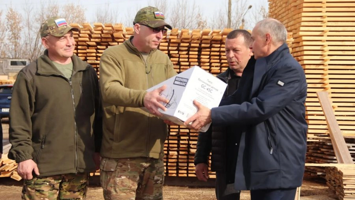 Предприятия Новочебоксарска отправили гуманитарный груз бойцам СВО