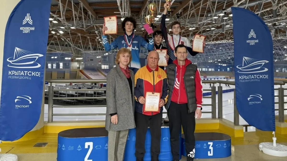 Новочебоксарские спортсмены успешно завершили конькобежный сезон