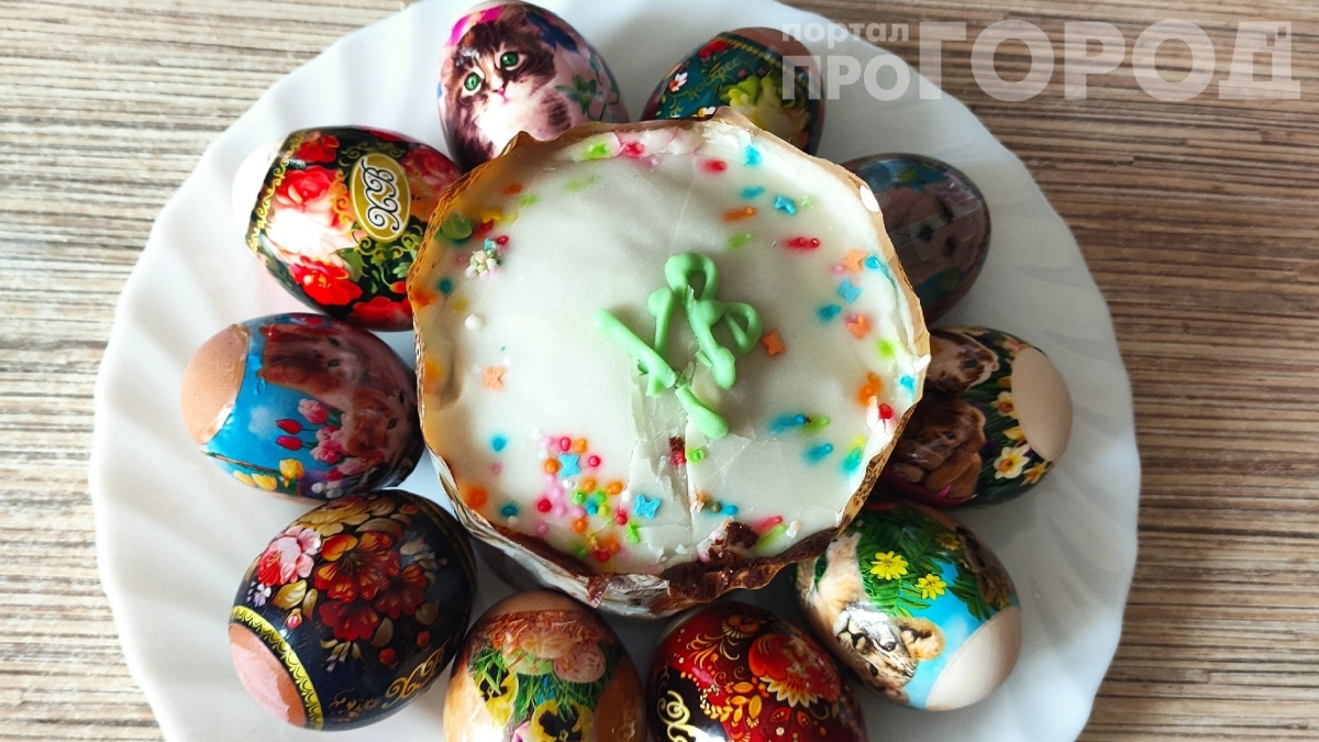 Пасхальные наклейки — грех: РПЦ выступила против популярного декора — почему священники не одобряют обклеенные яйца