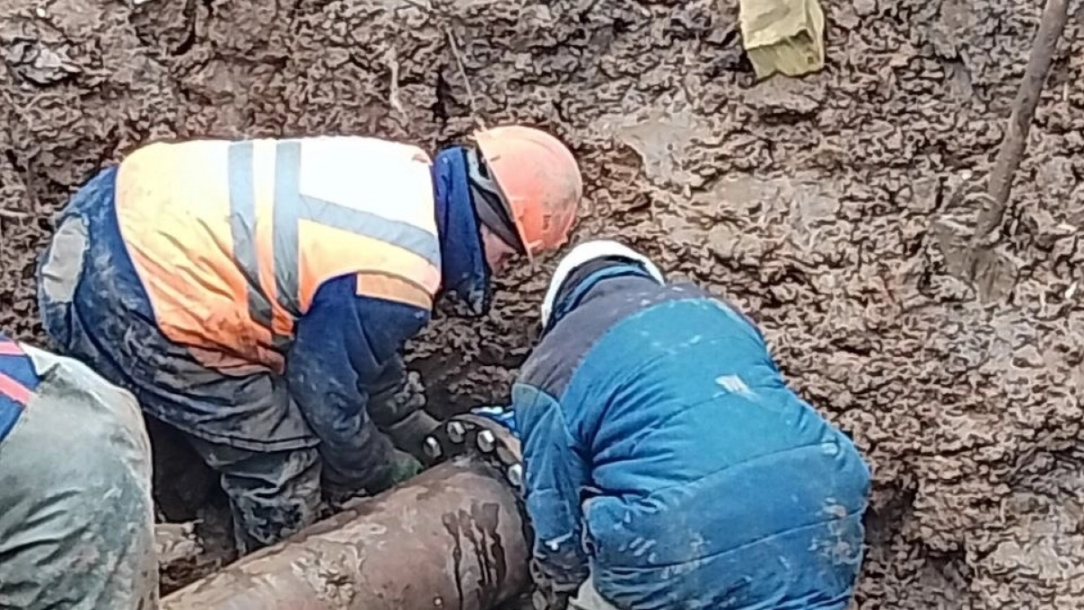 В Новочебоксарске завершили ремонт водовода около садового товарищества