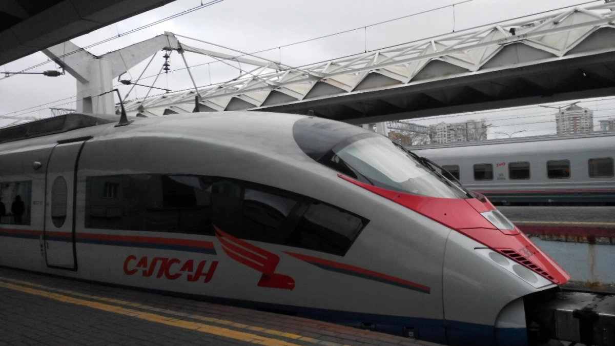 «Сапсан быстрый, но проклятый»: почему опытные путешественники держатся от этого поезда подальше