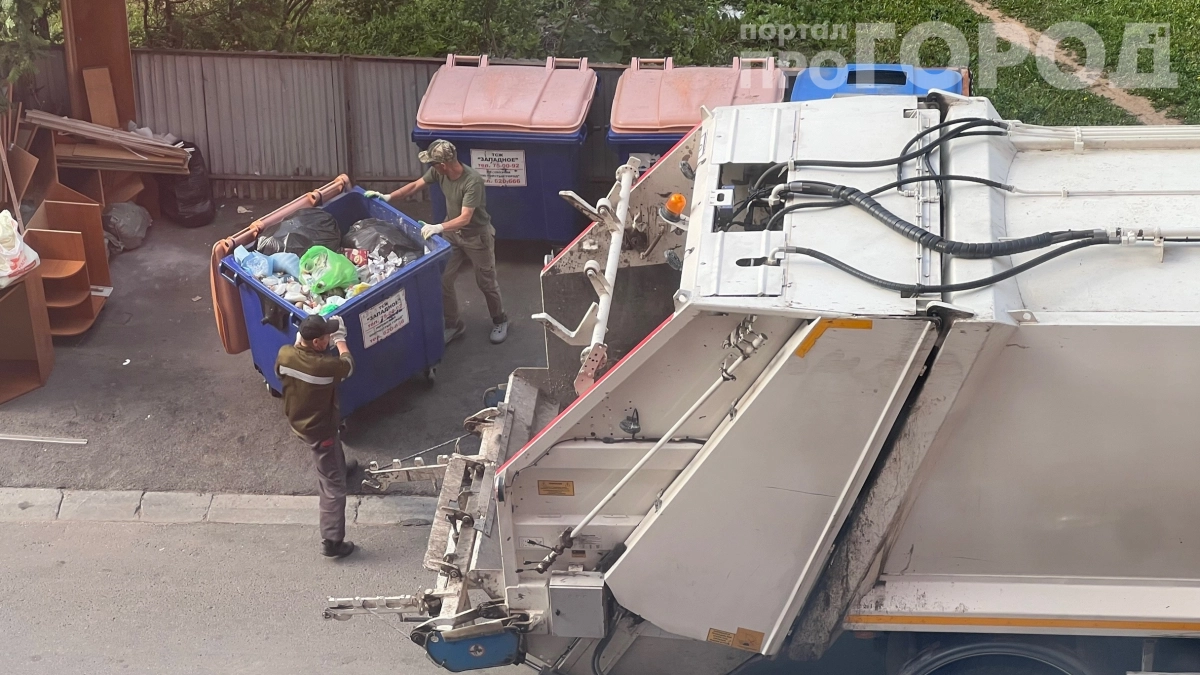 Ямы во дворе и облупленные стены: эксперт назвал 10 вещей, которые УК обязана сделать бесплатно