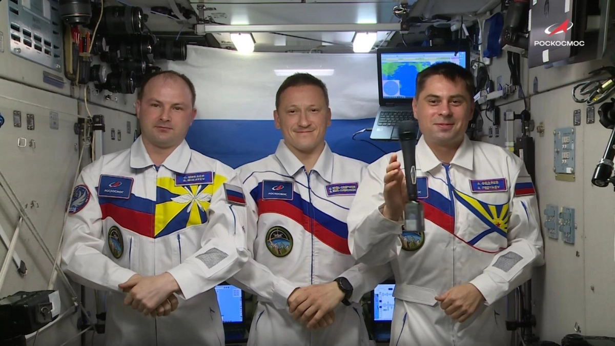 65 лет первому полёту: космонавты с МКС поздравили Чувашию с Днём космонавтики