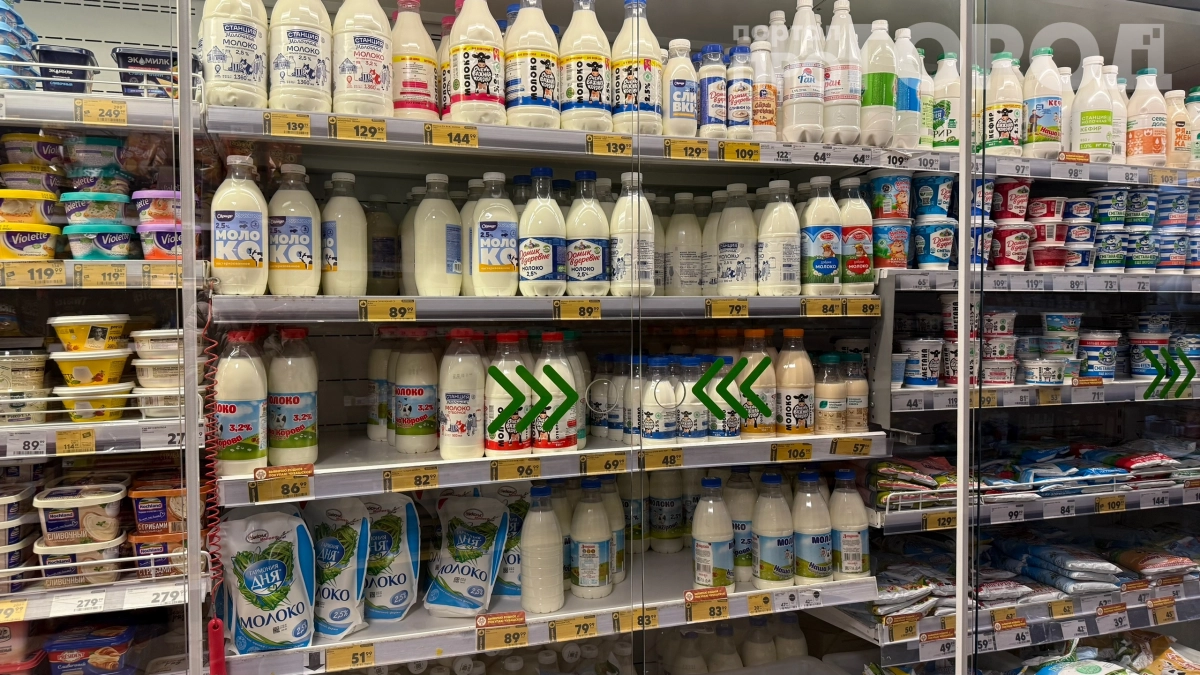 От этого молока даже у кота шерсть встала дыбом: купил за 77 и 126 рублей и сравнил — одна химоза