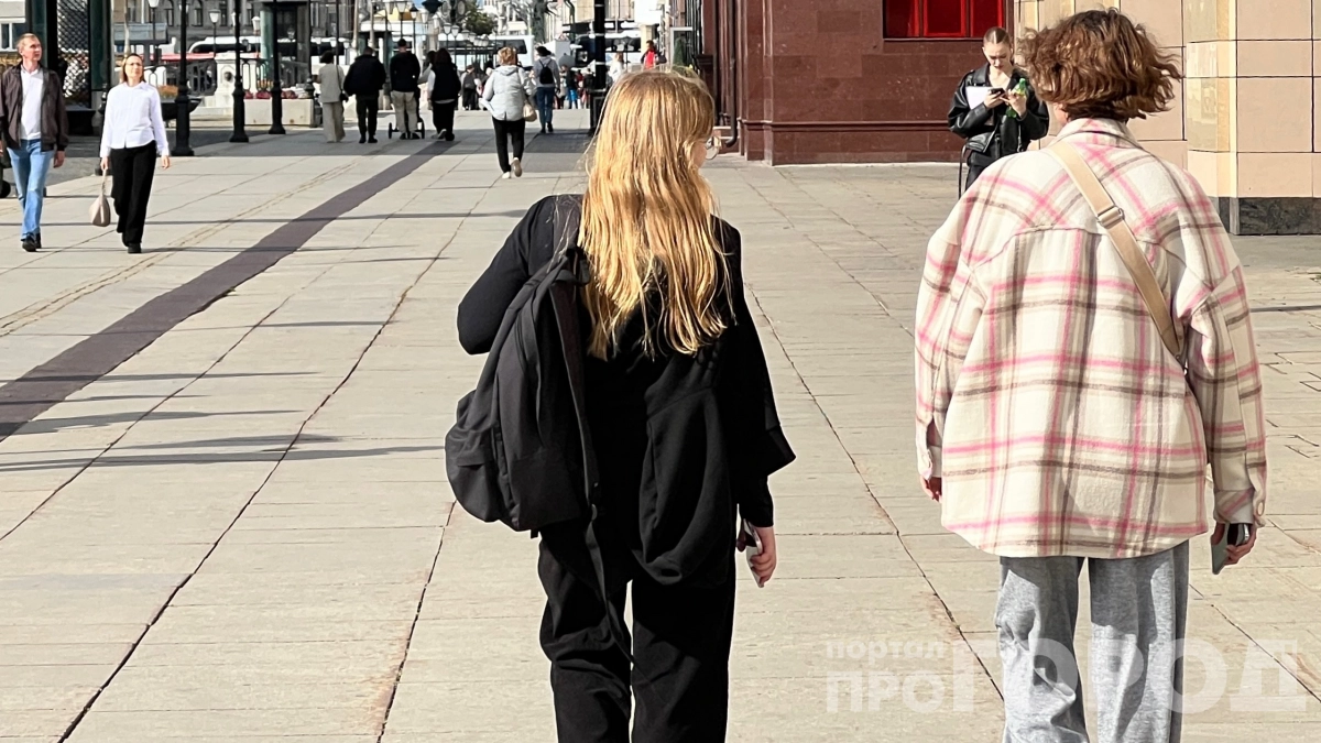 Не макияж и не одежда: вот что на самом деле привлекает мужчин на улице — 4 признака