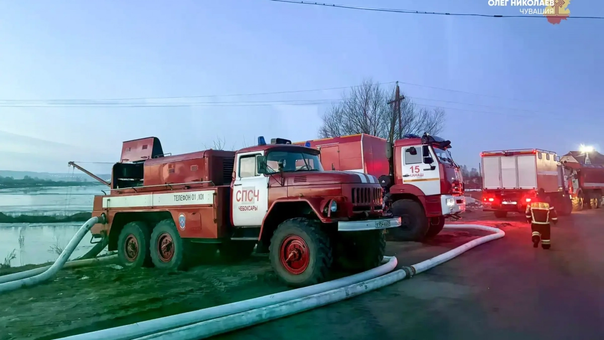 Паводок в Чувашии: 69 участков освободились, но Новочебоксарск под ударом