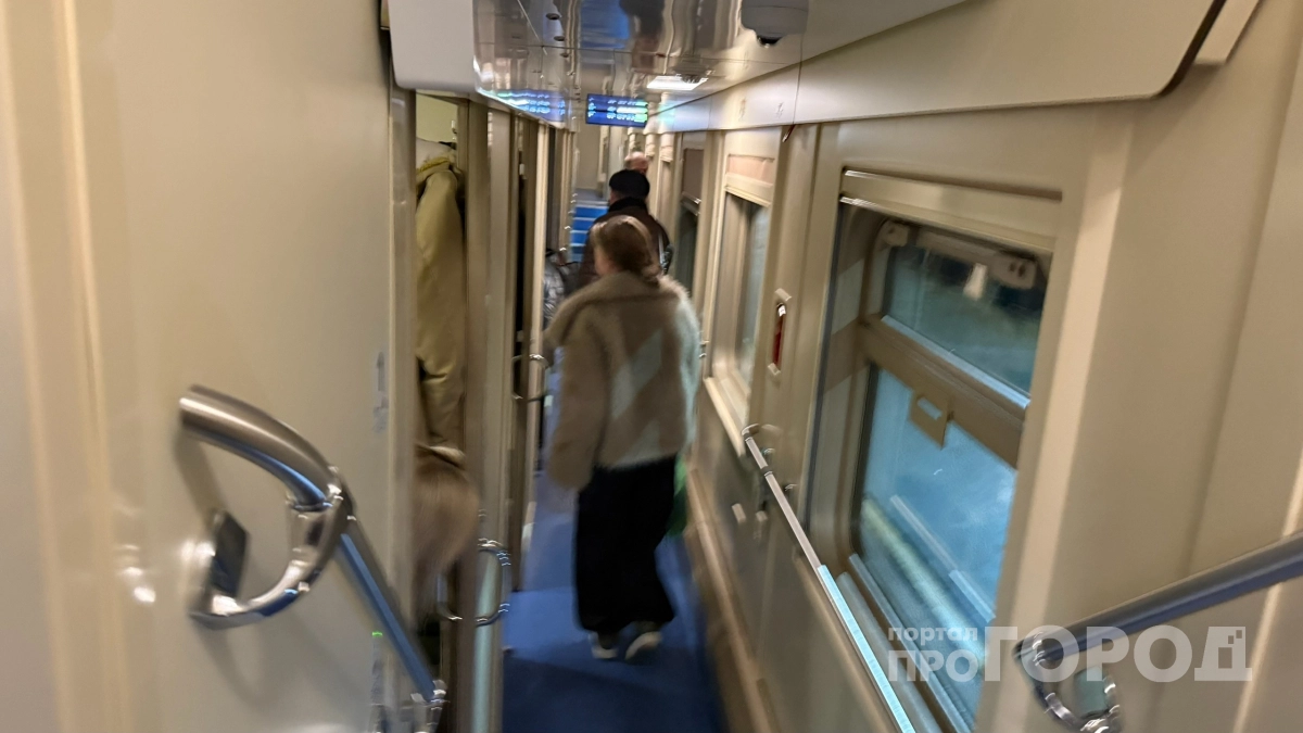 «Купил билет в СВ, вдруг заходит пара из плацкарта и просит поменяться местами»: как грамотно поступить - совет туриста