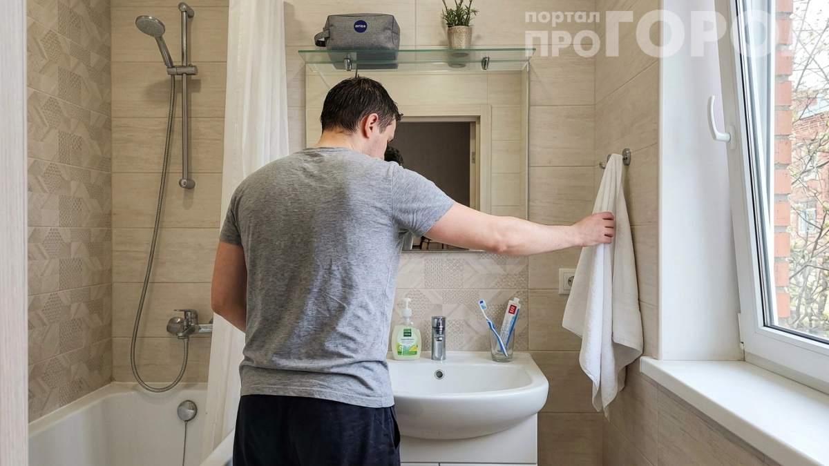 Зеркало не запотевает даже после горячего душа: раскрываю старый трюк с мылом