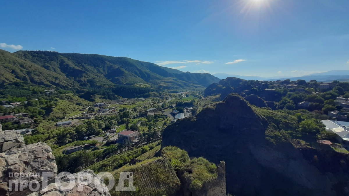 23 года подряд еду на курорт, который заменил Швейцарию: горы, озёра и воздух, от которого кружится голова