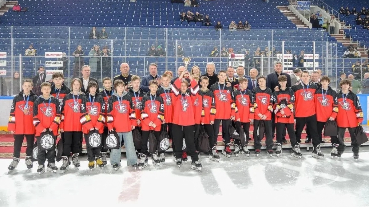 Родители игроков "Сокола-2011" опасаются расформирования команды: администрация спортшколы прокомментировала ситуацию