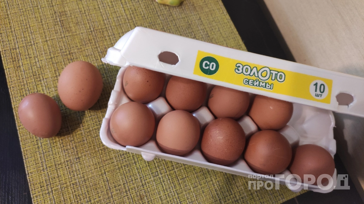 Какие яйца нужно покупать - крупные или мелкие: работница птицефабрики раскрыла секрет