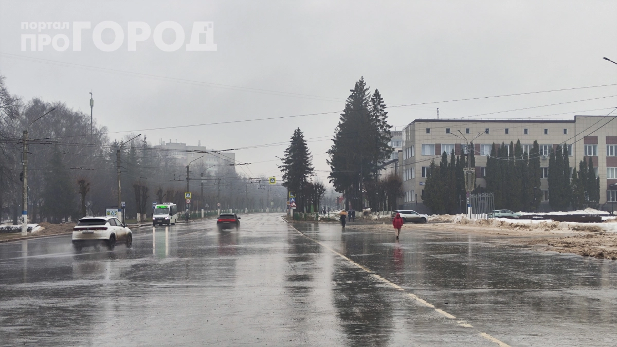 Коварный циклон на подходе: снег, ветер и холод на майских выходных — вот что будет с погодой 