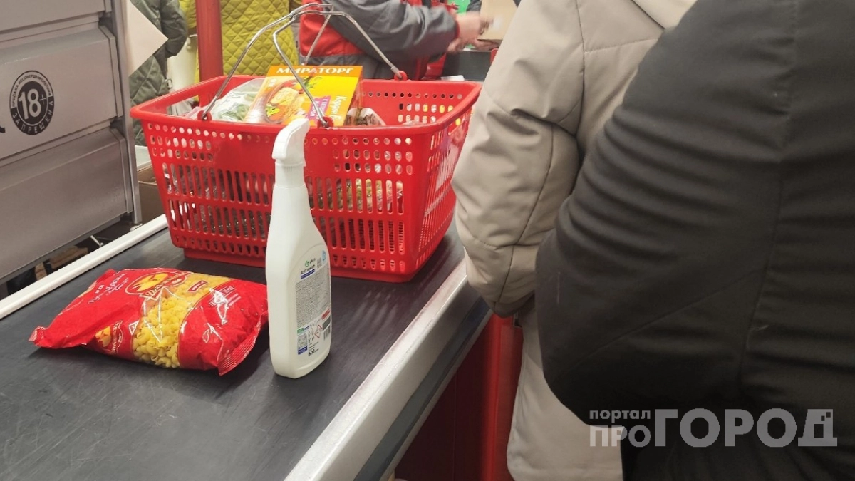 Откусил шоколадку у кассы - влетел на деньги: как сходить в магазин и не попасть на штраф - новые правила уже действуют