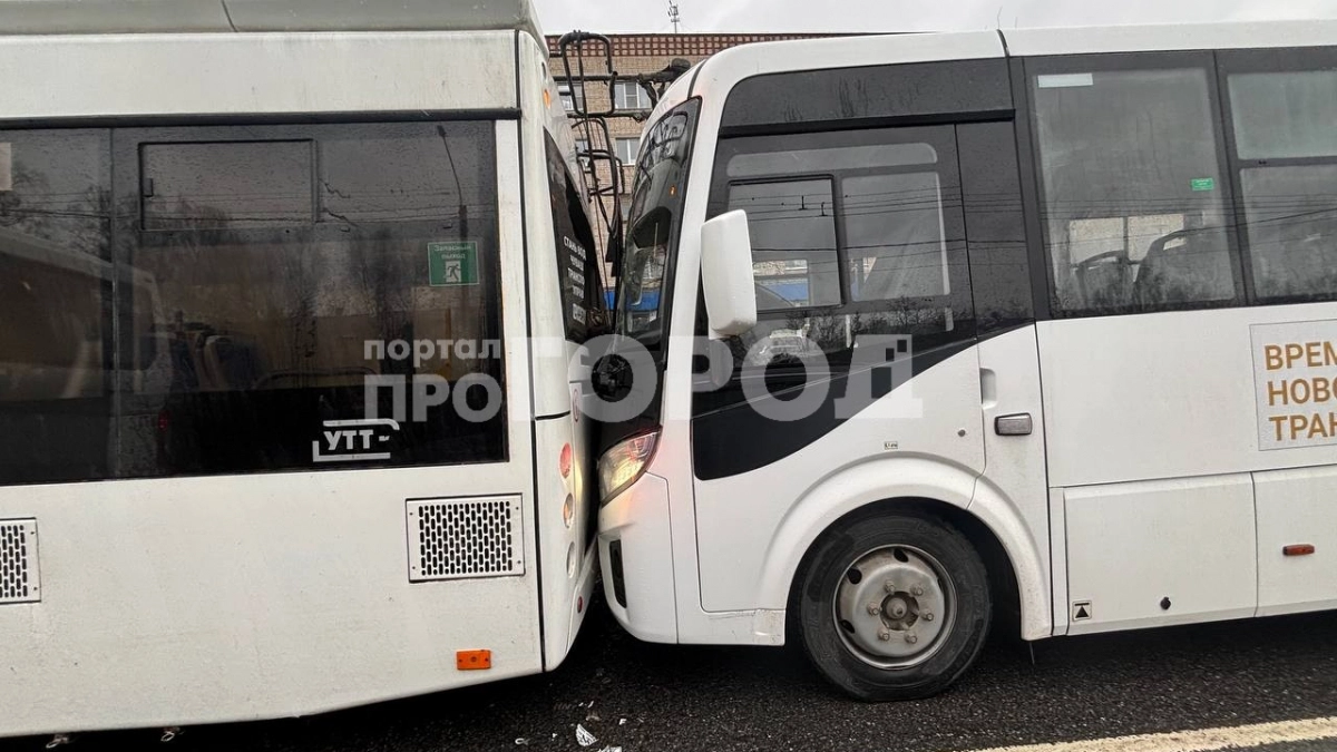 ДТП с общественным транспортом, изменения в графике выплат и экономические решения: главные новости за 27 апреля