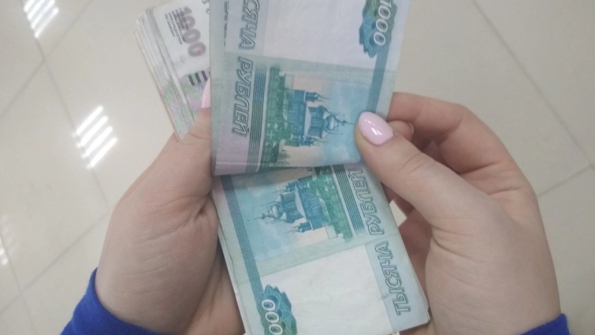 15 тысяч на карту «Мир»: кого из пенсионеров действительно обрадуют этой выплатой