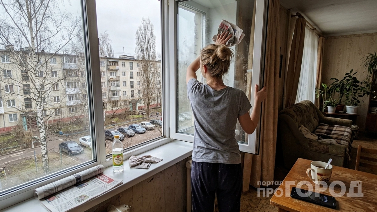 Старый трюк из СССР работает лучше дорогой химии: стекла сияют как зеркала — гости не верят, что окна вообще есть