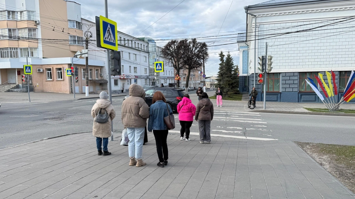 В Чувашии 121 тысяча человек живёт за чертой бедности: прогноз до 2042 года