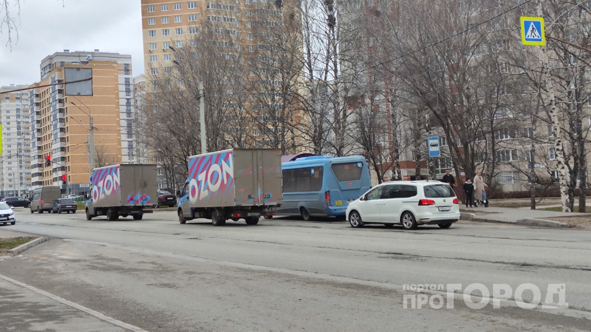 Ozon превратился из магазина в банк: нажал "оплатить потом" и сделал заказ — вот что вышло